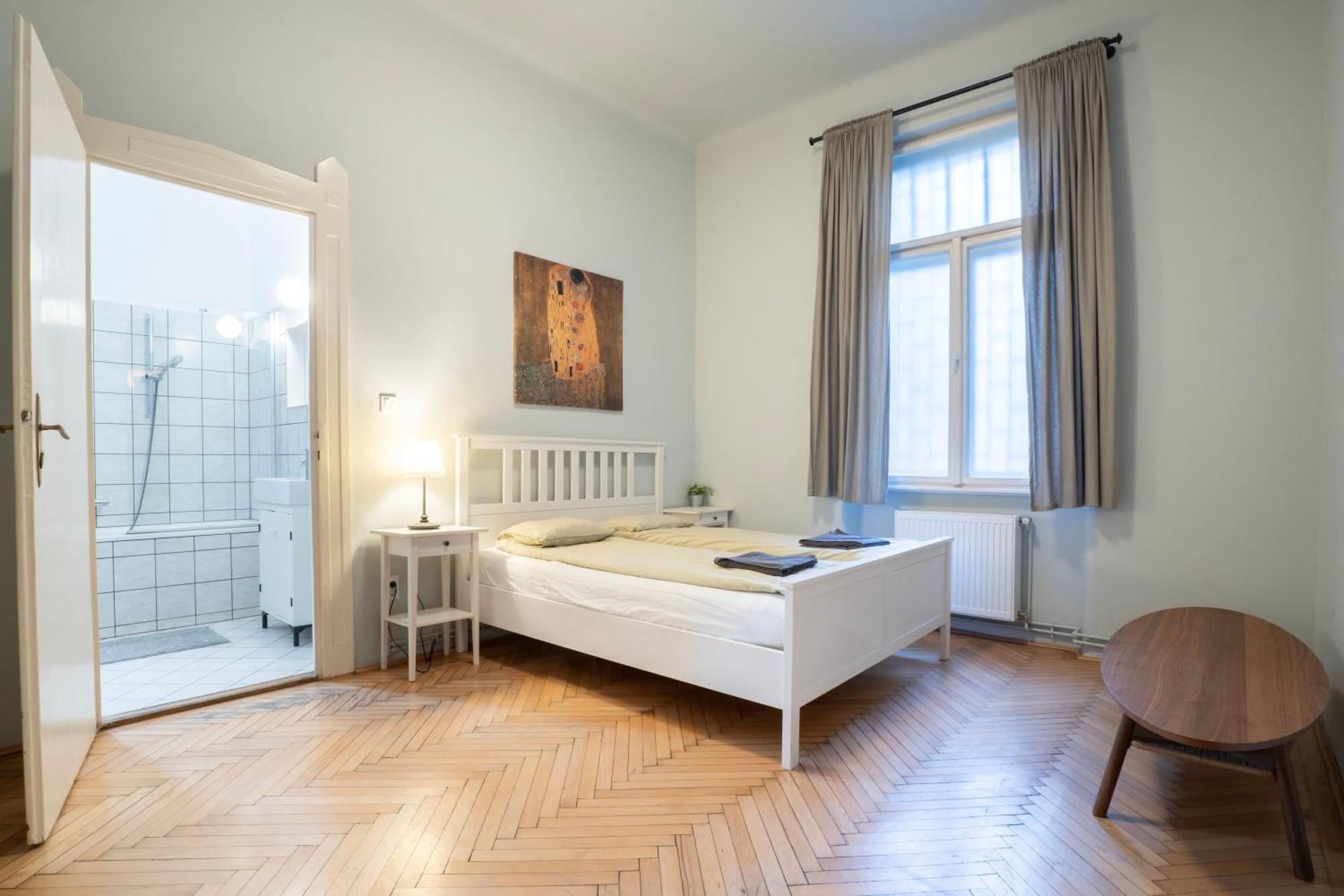 Super Comfort Apartment With 3 Rooms Next To Opera 부다페스트 외부 사진